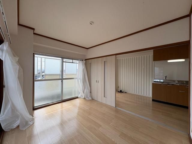 �y�Q���z�@