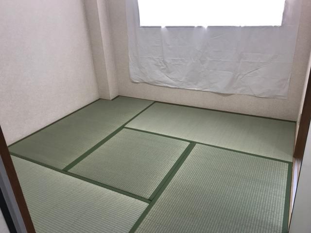 y̑EXy[Xz@