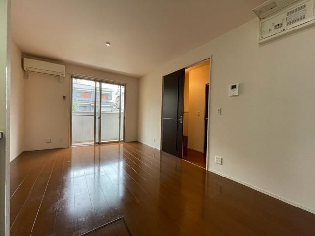 �y���ԁE���r���O�z�@