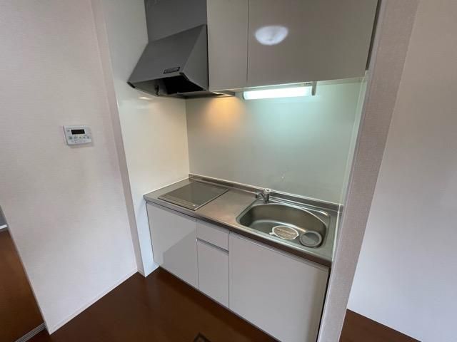 �y�L�b�`���z�@