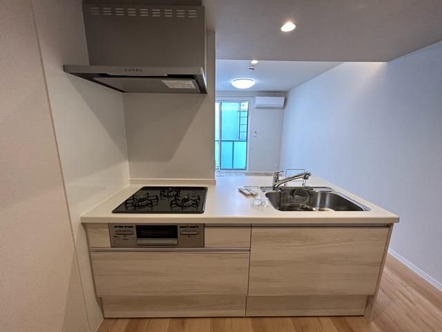 �y�L�b�`���z�@