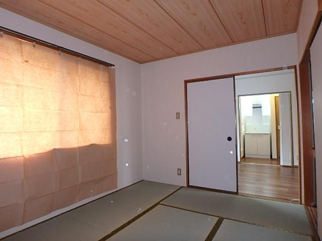 �y�Q���z�@