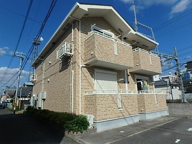 yr[z@