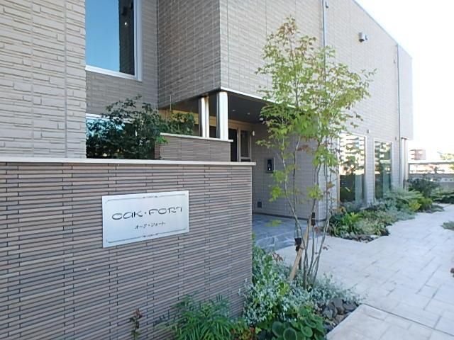 �y�G���g�����X�z�@