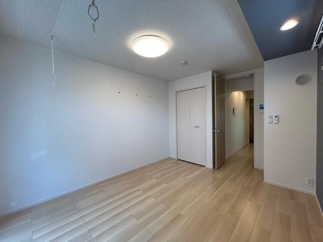 �y���̑������E�X�y�[�X�z�@