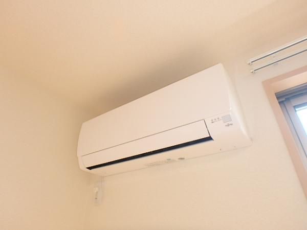 �y���̑��ݔ��z�@