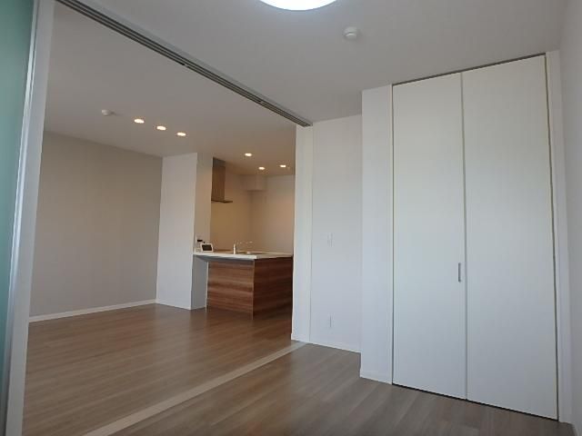 �y���̑������E�X�y�[�X�z�@