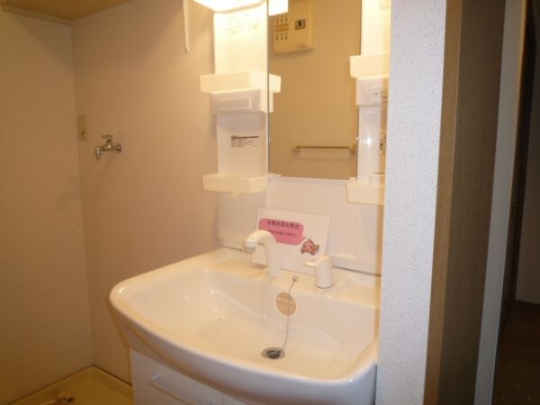 �y���ʏ��z�@���V�����v�[�h���b�T�[��