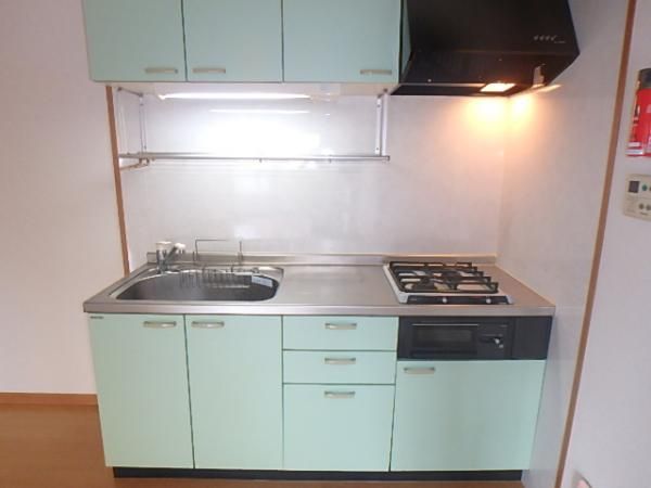 �y�L�b�`���z�@