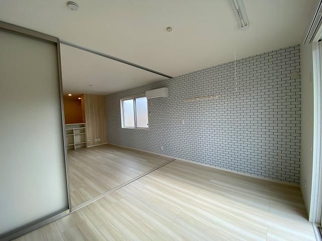 �y�Q���z�@