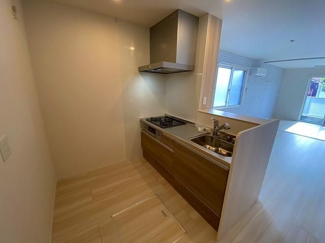 �y�L�b�`���z�@