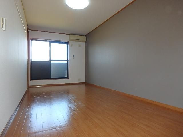 �y���̑������E�X�y�[�X�z�@