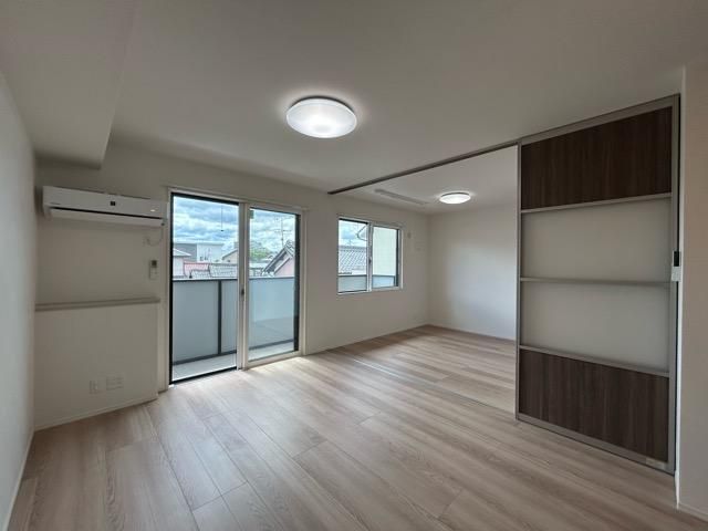 �y���̑������E�X�y�[�X�z�@