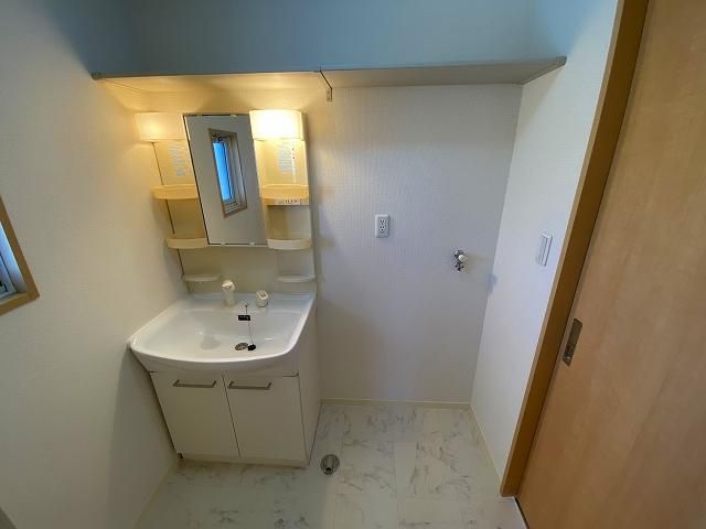 �y���ʏ��z�@