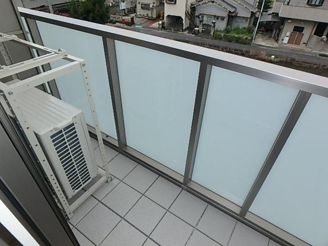 �y�o���R�j�[�z�@