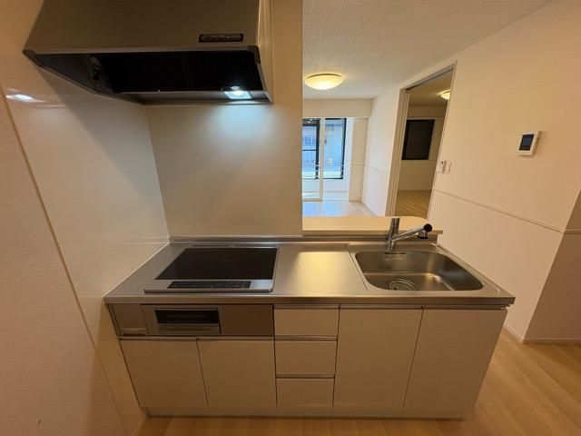 �y�L�b�`���z�@