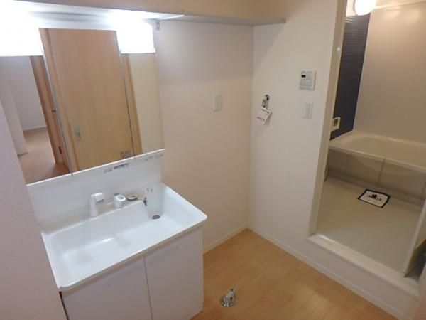 �y���ʏ��z�@