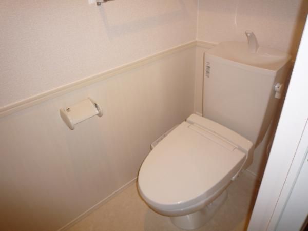 �y�g�C���z�@