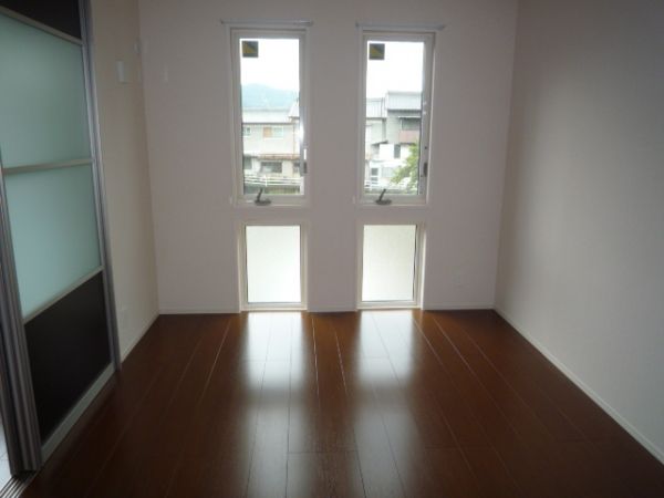 �y���̑������E�X�y�[�X�z�@