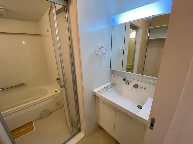 �y���ʏ��z�@