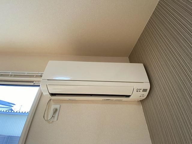 �y���̑��ݔ��z�@