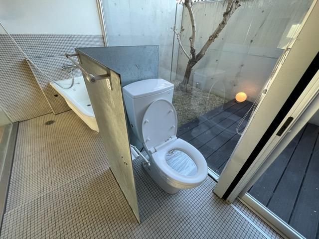 �y�g�C���z�@