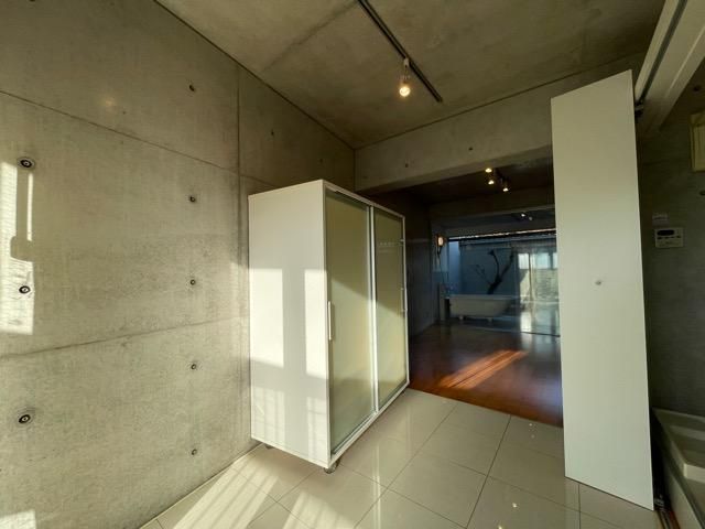 �y���̑������E�X�y�[�X�z�@