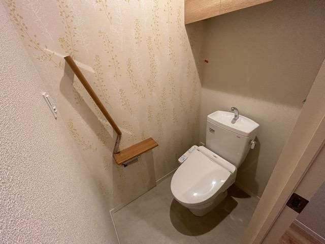 �y�g�C���z�@