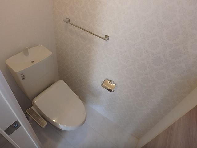 �y�g�C���z�@