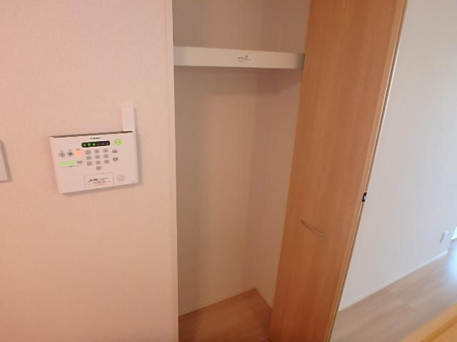 �y���[�z�@���r���O���[