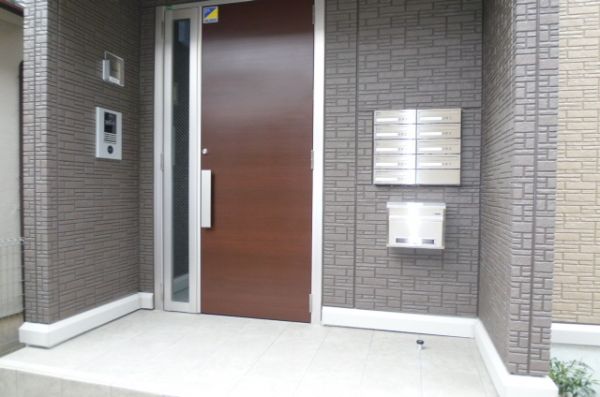 �y�G���g�����X�z�@