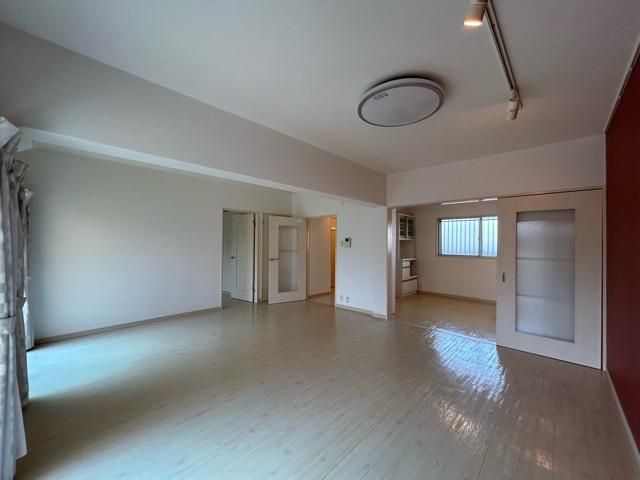 �y���̑������E�X�y�[�X�z�@