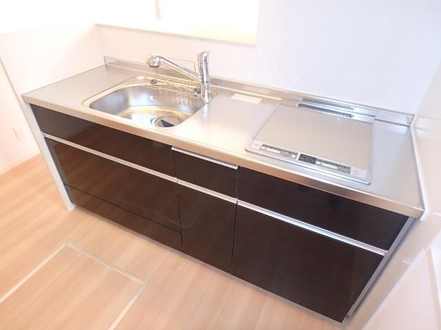 �y�L�b�`���z�@