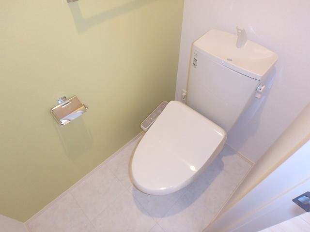 �y�g�C���z�@