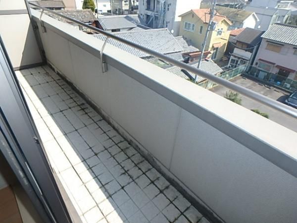 �y�o���R�j�[�z�@