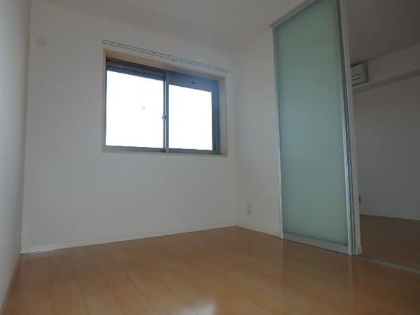 �y���̑������E�X�y�[�X�z�@