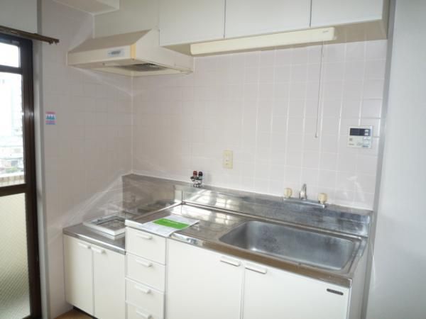 �y�L�b�`���z�@