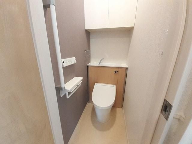 �y�g�C���z�@