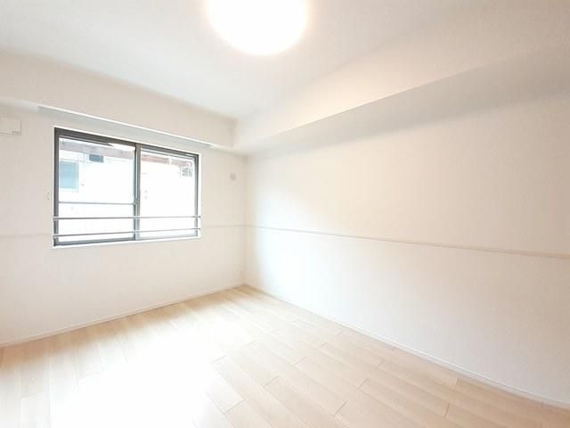 �y���̑������E�X�y�[�X�z�@