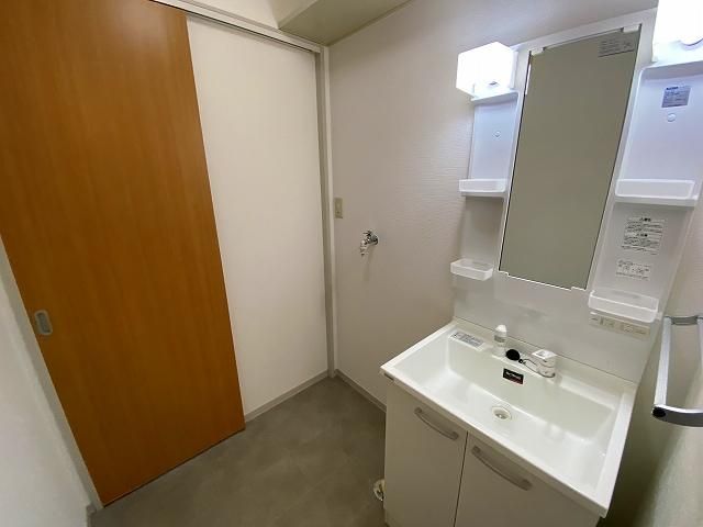 �y���ʏ��z�@