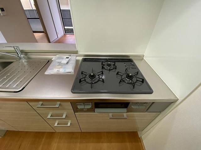 �y�L�b�`���z�@