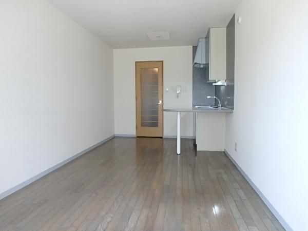 �y���ԁE���r���O�z�@��8���̗m����