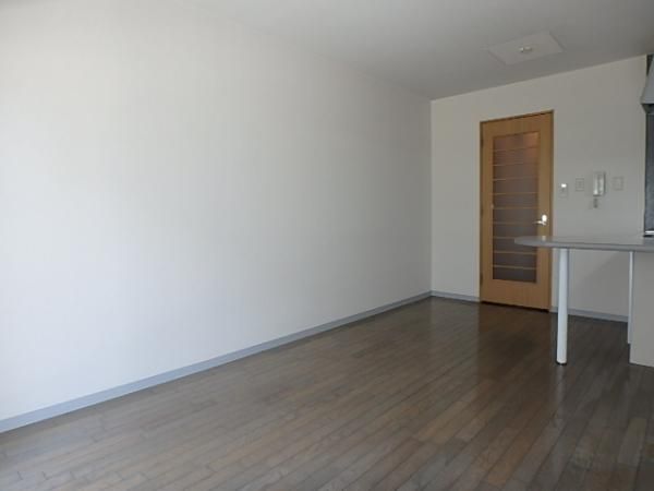 �y�Q���z�@