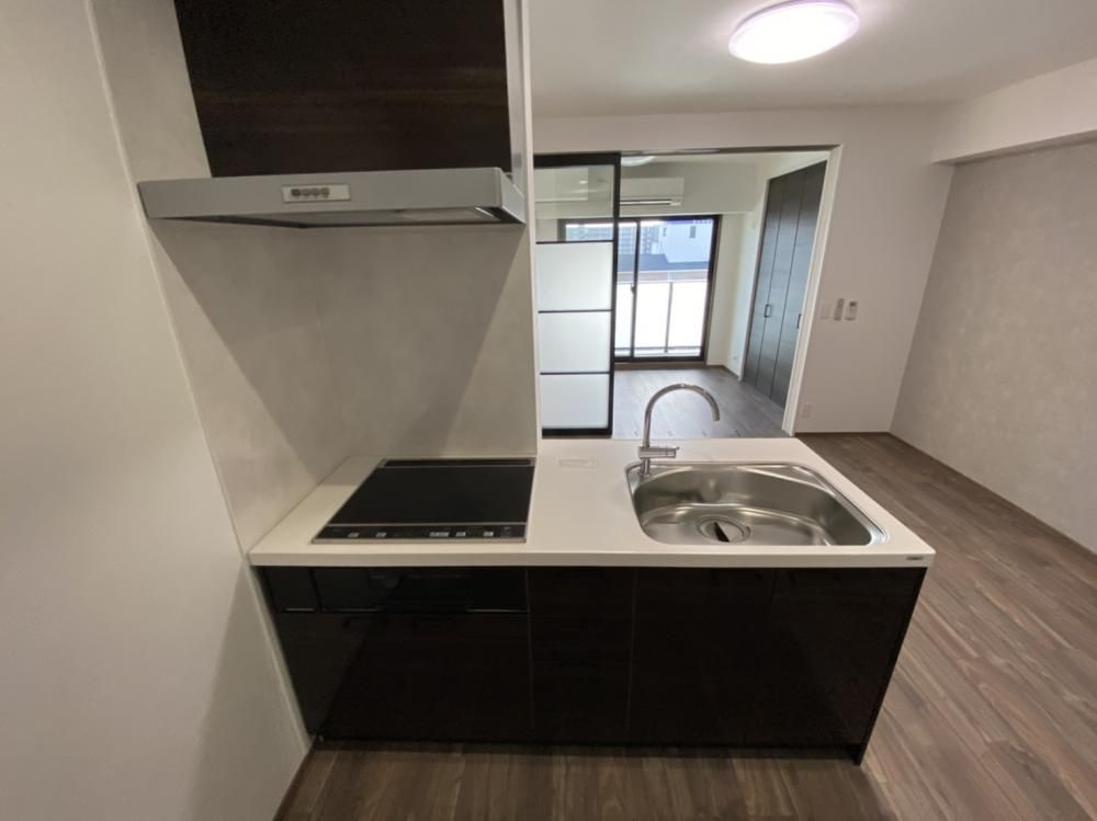 �y�L�b�`���z�@