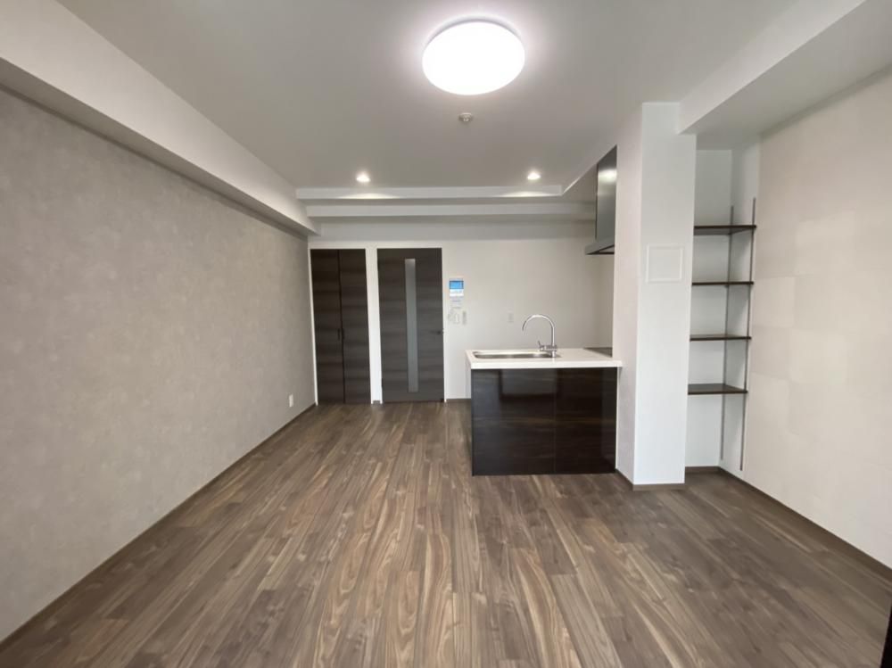 �y���ԁE���r���O�z�@