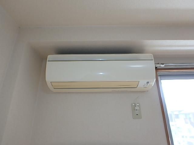 �y���̑��ݔ��z�@