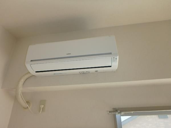 �y���̑��ݔ��z�@���G�A�R����