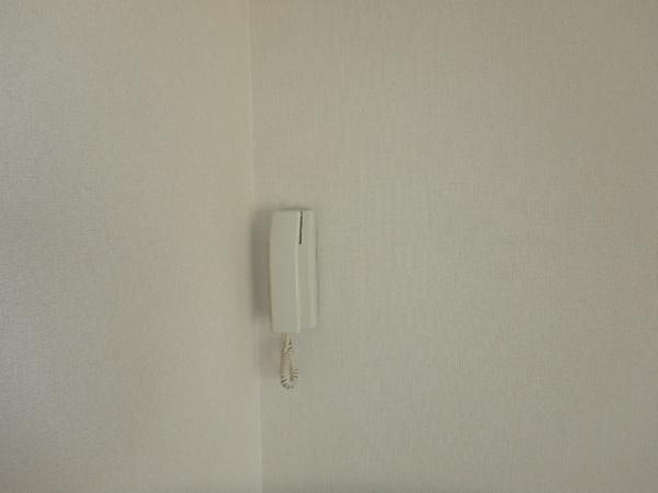 �y�Z�L�����e�B�z�@