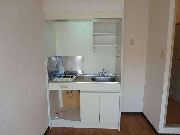 �y�L�b�`���z�@