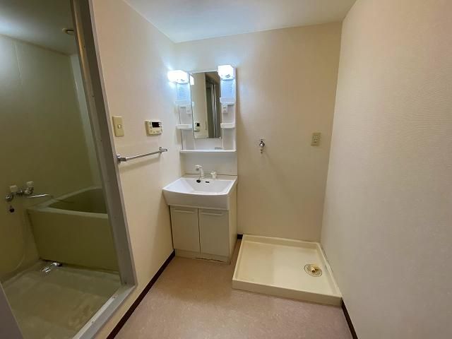 �y���ʏ��z�@